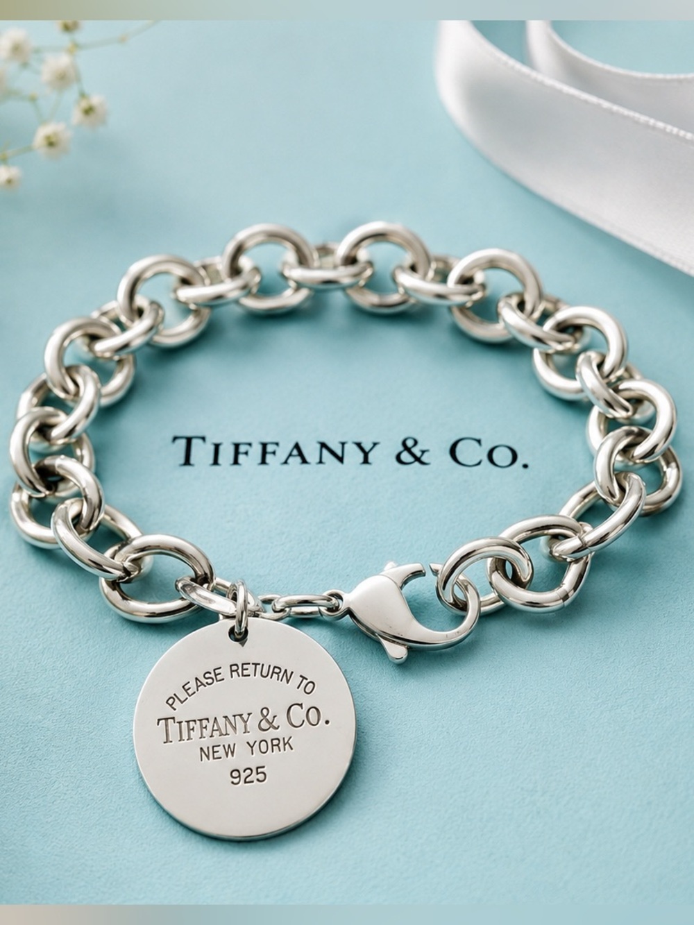 Tiffany & Co. Return to Tiffany Round Tag Charm Bracelet Sterling Silver 7.5”